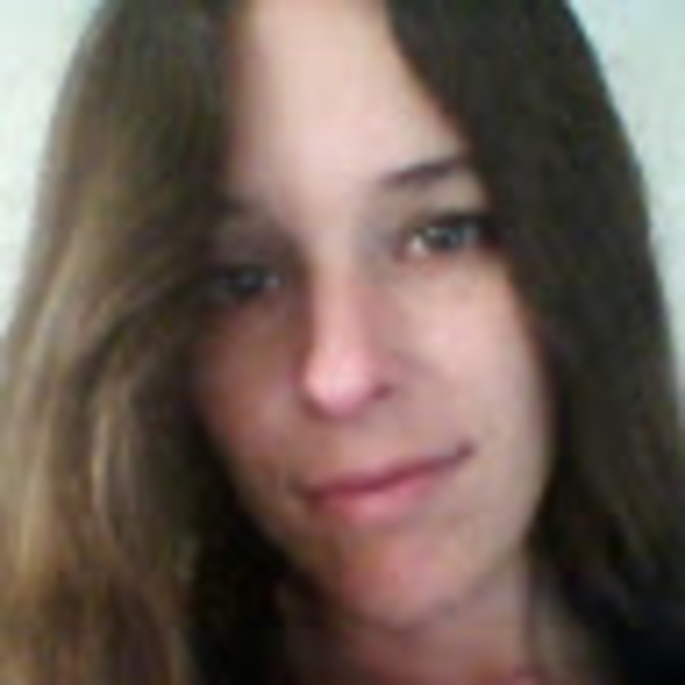 Meet your Posher, Alexia